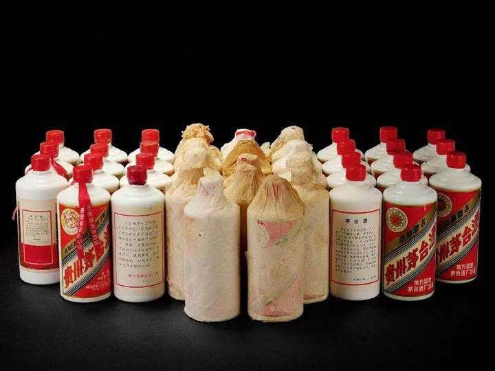 霞浦日照岚山回收酒价格哪里回收(附近上门回收茅台酒）?